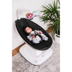 4moms MamaRoo Multi-Motion Baby Swing(4moms Mamaroo Multi Motion Baby Swing) 15 4moms MamaRoo Multi-Motion Baby Swing(4moms Mamaroo Multi Motion Baby Swing) -Shower Me With Love 6 MamaRoo Lifestyle