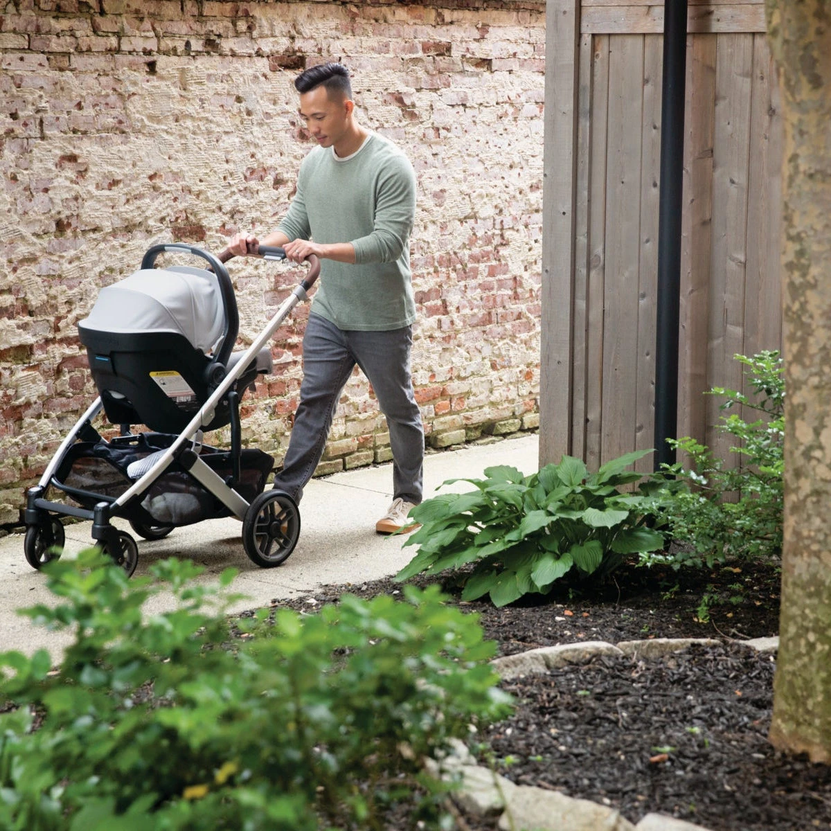 UPPAbaby Mesa V2 Infant Car Seat + Base(Uppababy Mesa V2 Infant Car Seat) 11 UPPAbaby Mesa V2 Infant Car Seat + Base(Uppababy Mesa V2 Infant Car Seat) - Image 11