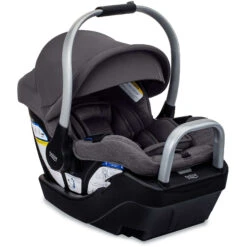 Britax Cypress Infant Car Seat + Alpine Base(Britax Cypress Infant Car Seat Plus Alpine Base)