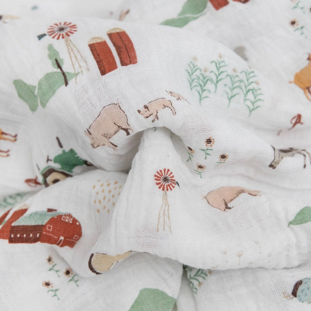 Little Unicorn Cotton Muslin Swaddle Blanket | Farmyard(Little Unicorn Cotton Muslin Swaddle Blanket Farmyard) 2 Little Unicorn Cotton Muslin Swaddle Blanket | Farmyard(Little Unicorn Cotton Muslin Swaddle Blanket Farmyard) - Image 2
