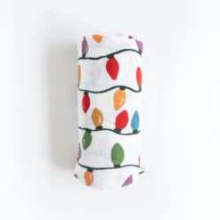 Little Unicorn Cotton Muslin Swaddle Blanket | Christmas Bulbs(Little Unicorn Cotton Muslin Swaddle Blanket Christmas Bulbs) 14 Little Unicorn Cotton Muslin Swaddle Blanket | Christmas Bulbs(Little Unicorn Cotton Muslin Swaddle Blanket Christmas Bulbs) -Shower Me With Love SingleSwaddles 7387 4e4eb890 7226 417a beb3 d1a0132d9d69