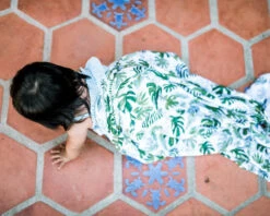 Little Unicorn Cotton Muslin Swaddle Blanket | Tropical Leaf(Little Unicorn Cotton Muslin Swaddle Blanket Tropical Leaf) -Shower Me With Love UB0152 11157 f2db8cae b93d 43cd b2d3 cca7978d1c3f