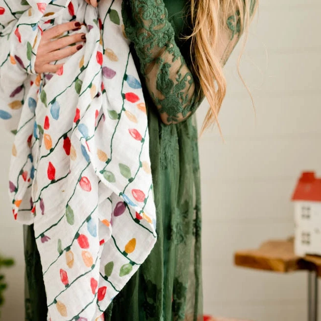 Little Unicorn Cotton Muslin Swaddle Blanket | Christmas Bulbs(Little Unicorn Cotton Muslin Swaddle Blanket Christmas Bulbs) 8 Little Unicorn Cotton Muslin Swaddle Blanket | Christmas Bulbs(Little Unicorn Cotton Muslin Swaddle Blanket Christmas Bulbs) - Image 8